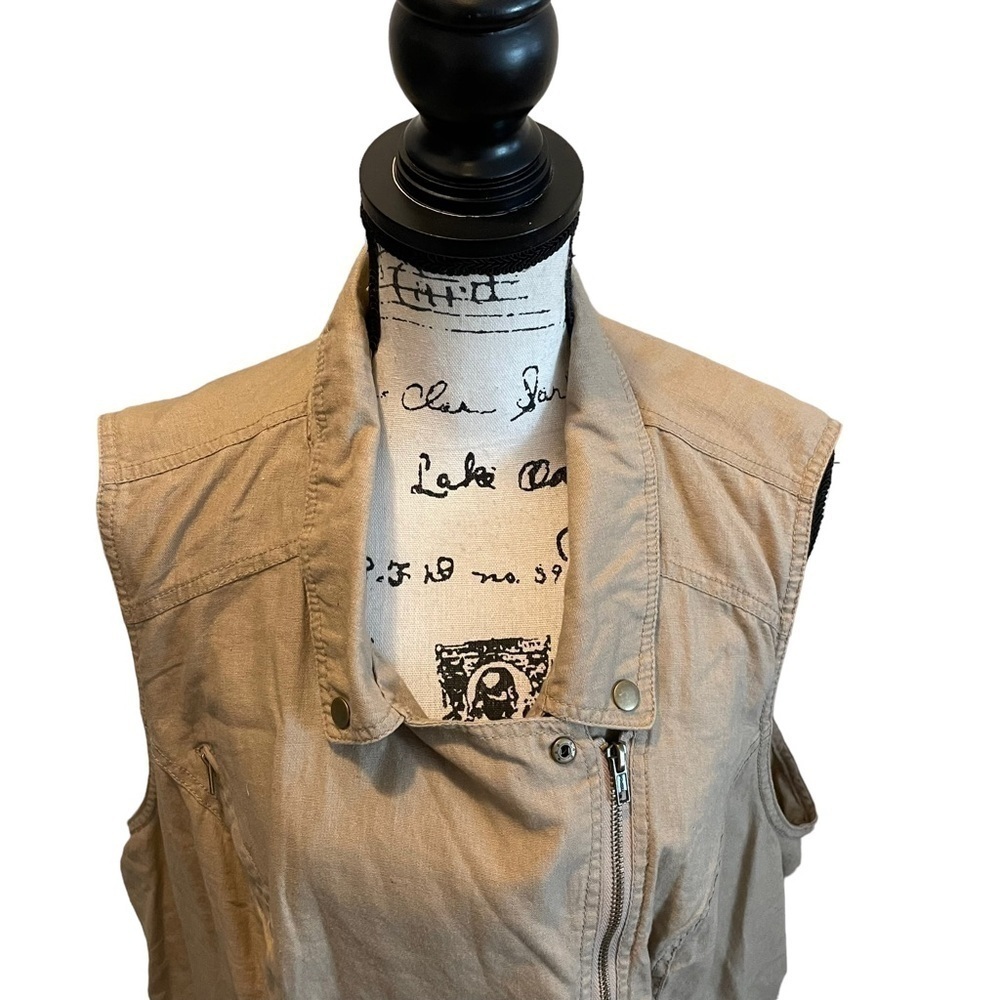 Maurices Asymmetrical Zip Vest Tan Brown Khaki Plus Size 3XL Safari Linen NWT - Picture 2 of 16